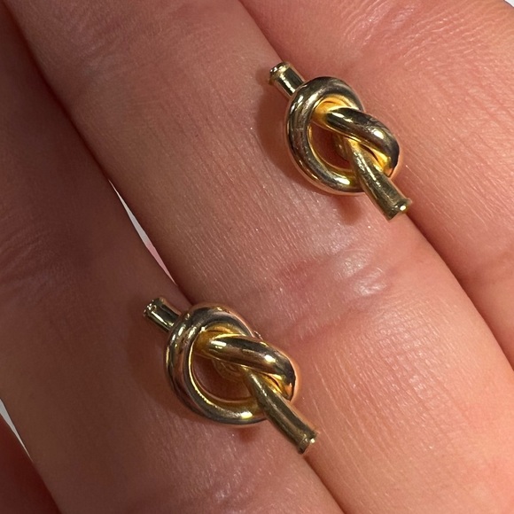 Solid 14K Yellow Gold Knot Earring Studs .50"x.25" - Picture 6 of 9